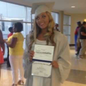 Meet your Posher, Hannah